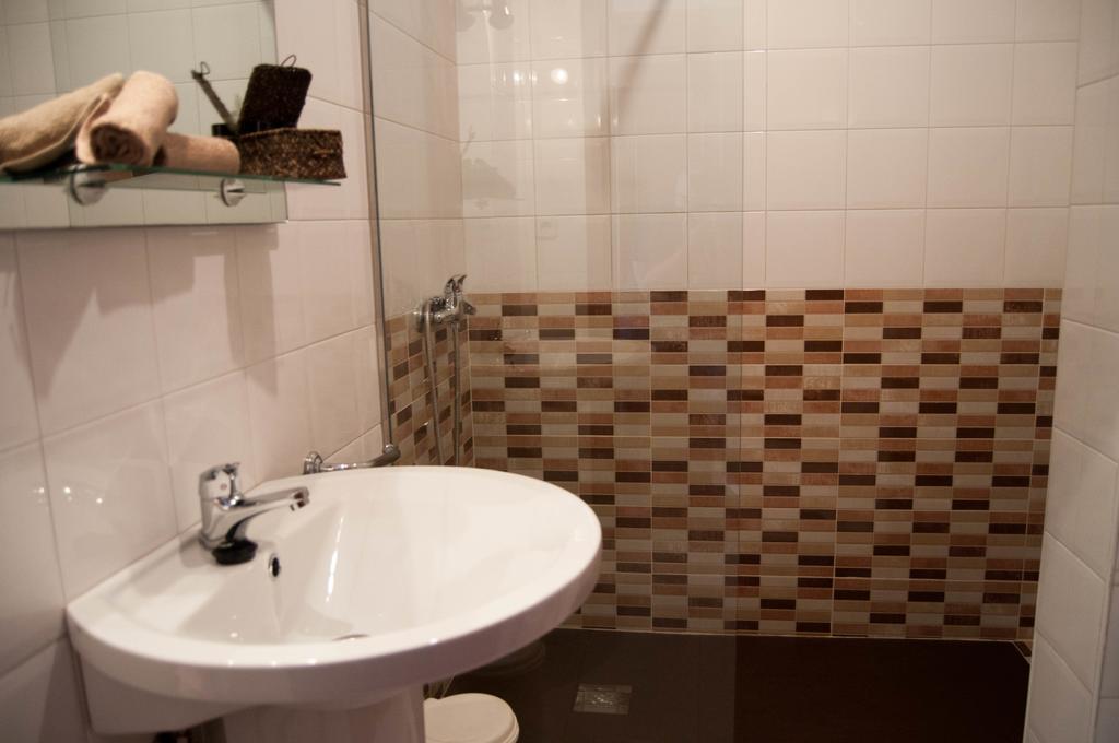 Large Twin Room