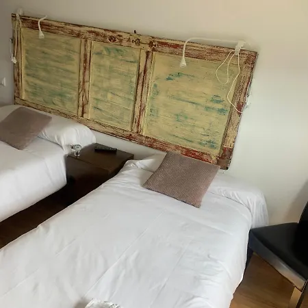 A Cochera Hostel-3